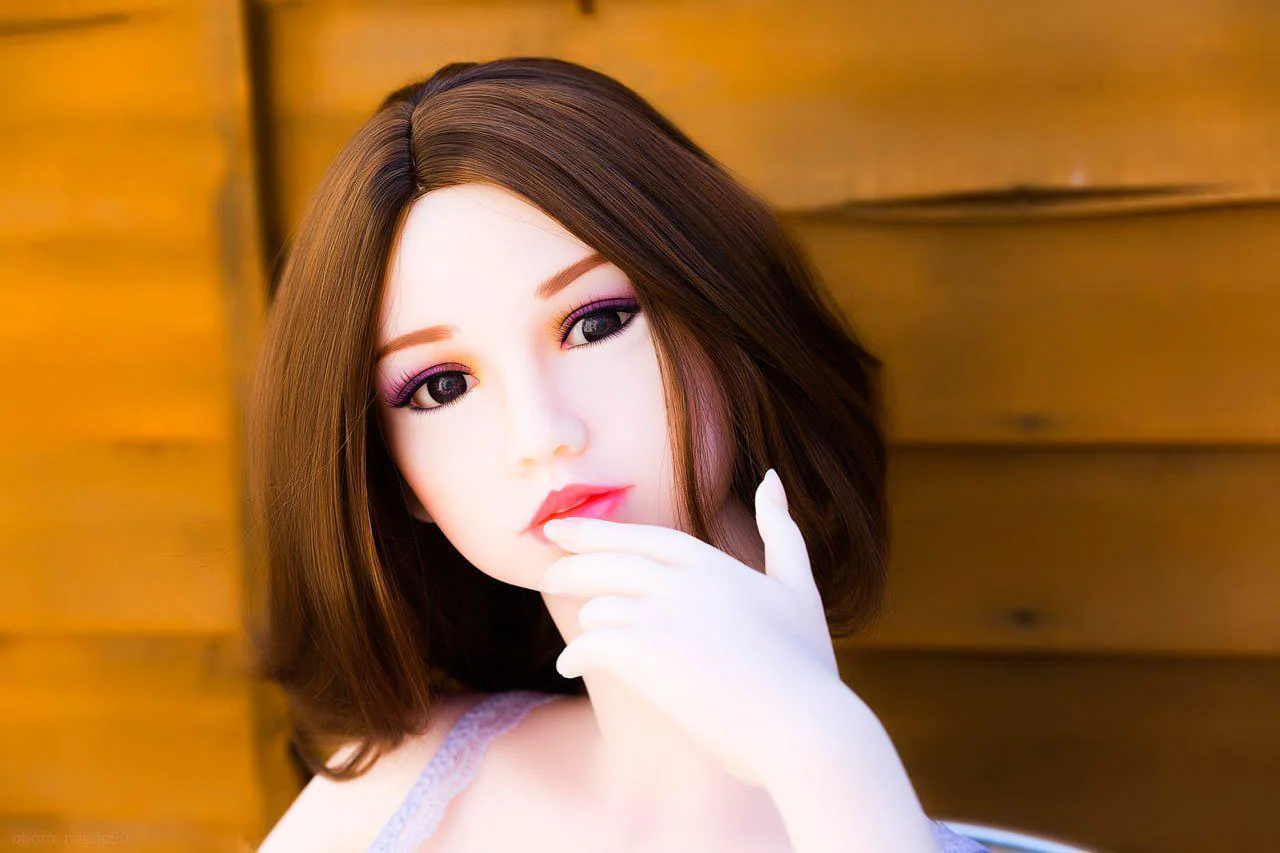 140 (4'7") E-Cup Alyssa - SM Doll - Image 15