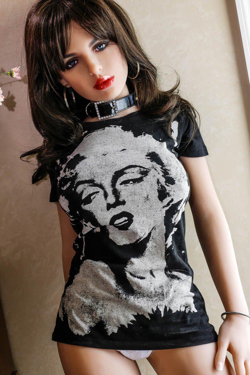 158 (5'2") B-Cup Winona - AS Doll - Image 4